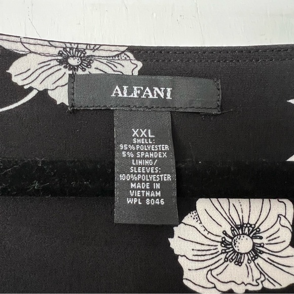 Alfani Floral Sheer Draped Sleeve Top Size XXL - Picture 3 of 4
